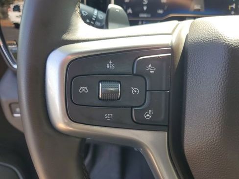 Certified 2025 Chevrolet Silverado 1500 LTZ image 30