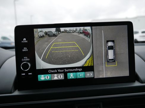 Certified 2024 Honda Pilot Elite image 27