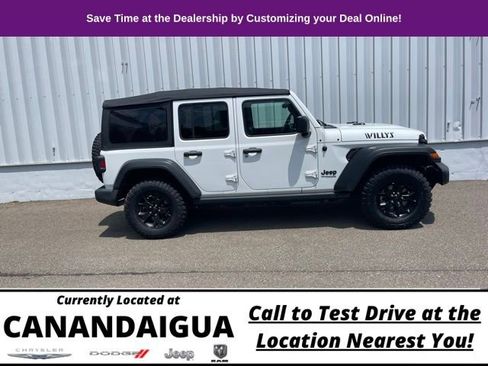 Used 2021 Jeep Wrangler Unlimited Willys image 5