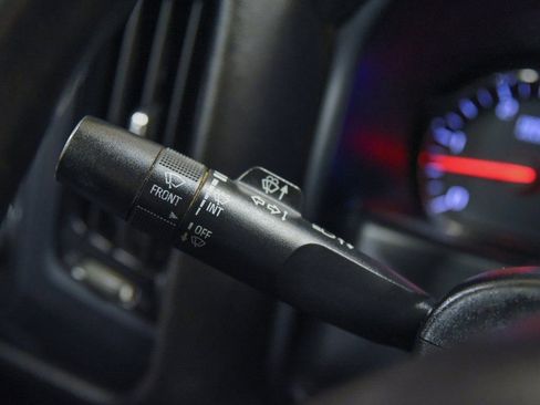 Used 2019 GMC Sierra 3500 4x4 Crew Cab w/ Sierra Convenience Package image 16