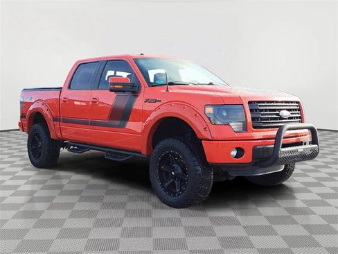 Used 2014 Ford F150 FX4 w/ Equipment Group 402A Luxury image 7