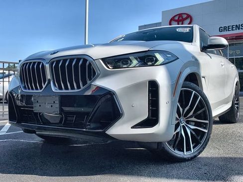Used 2026 BMW X6 xDrive40i w/ Executive Package AWD/4WD image 1