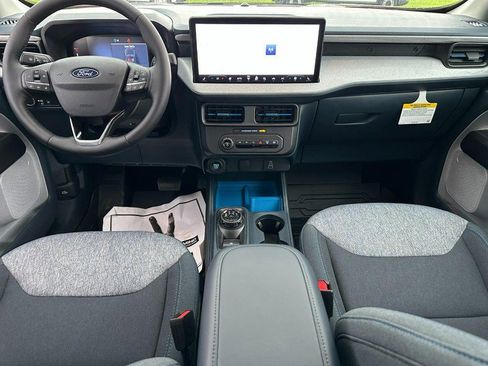 New 2025 Ford Maverick XLT w/ XLT Luxury Package image 5