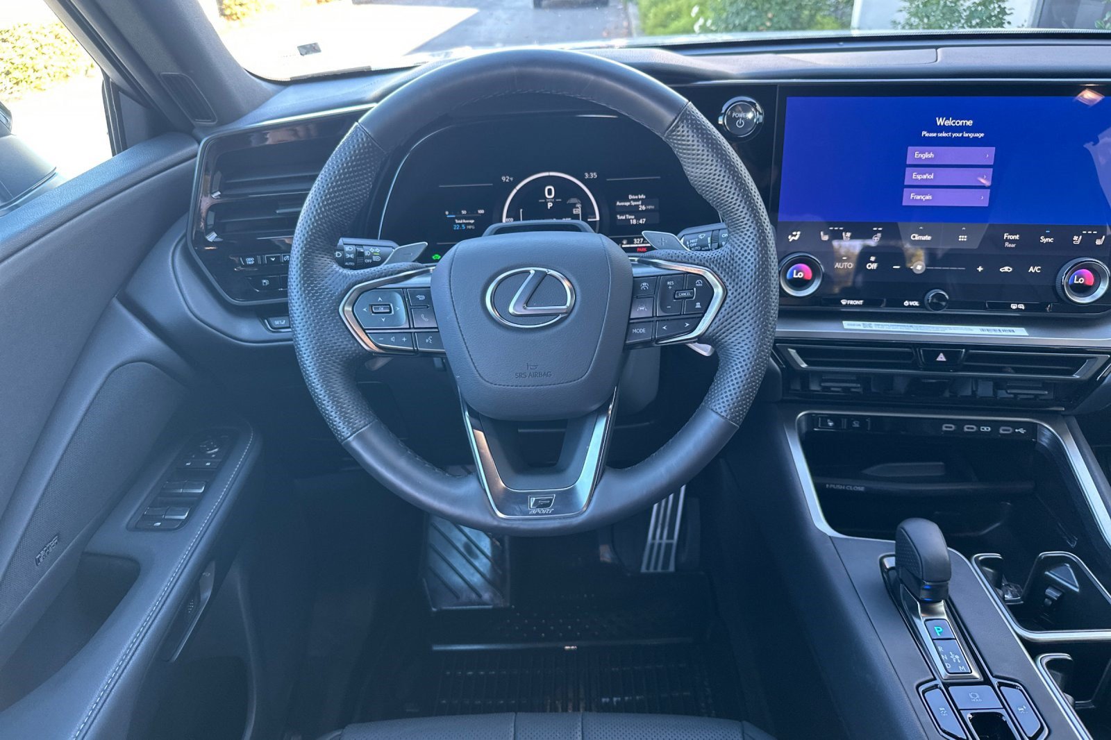 Certified 2026 Lexus TX 500h AWD w/ Technology Package image 18