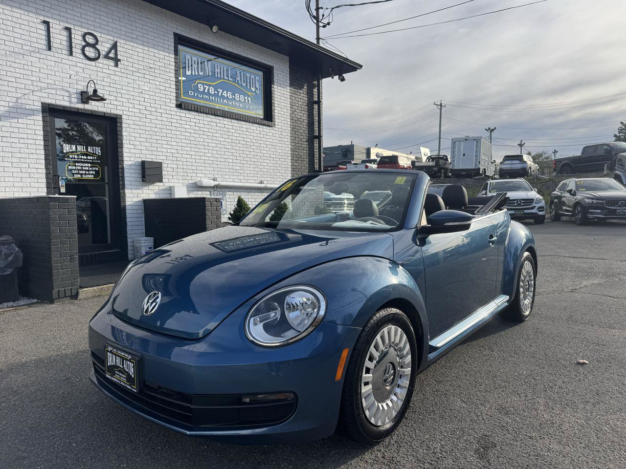 Used 2016 Volkswagen Beetle 1.8T S FWD image 2