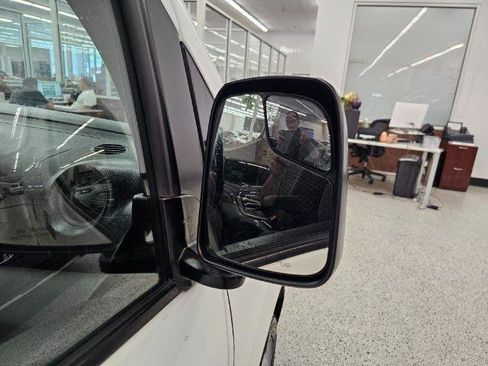 Used 2018 Chevrolet City Express LT FWD image 33