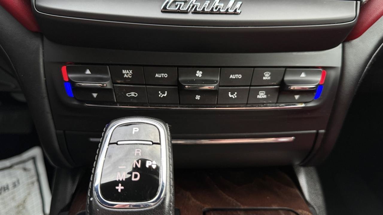 Used 2019 Maserati Ghibli S Q4 AWD/4WD image 54