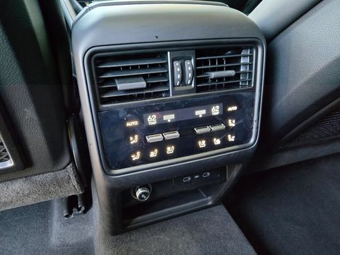 Certified 2026 Porsche Cayenne GTS AWD/4WD image 15