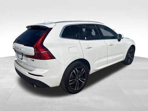 Used 2020 Volvo XC60 T5 Momentum w/ Protection Package Premier AWD/4WD image 5