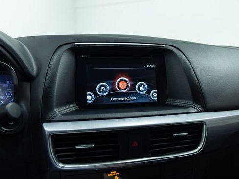 Used 2016 MAZDA CX-5 Touring image 16