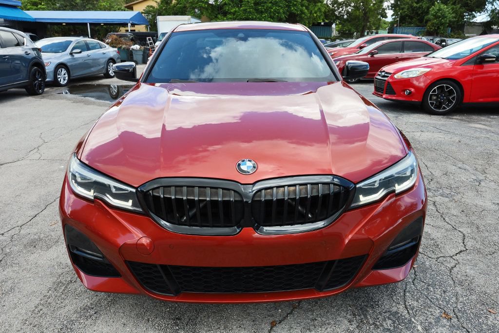Used 2021 BMW 330i Sedan w/ M Sport Package RWD image 8