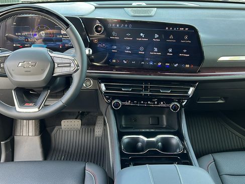 New 2026 Chevrolet Traverse Z71 w/ Enhanced Driving Package image 18