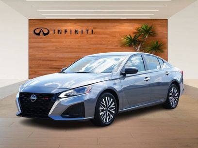 Used 2024 Nissan Altima 2.5 SV