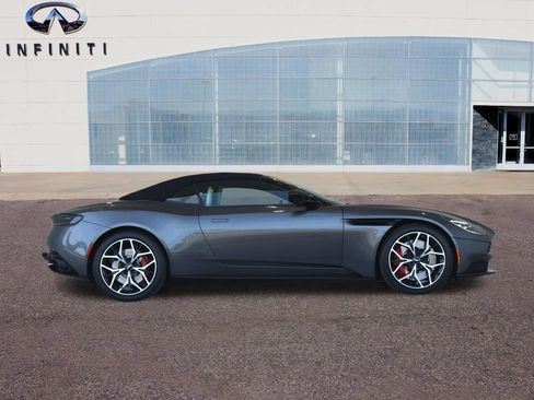 Used 2019 Aston Martin DB11 Volante RWD image 39