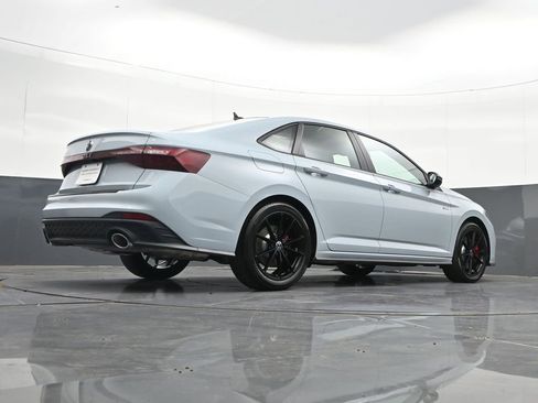 Used 2026 Volkswagen Jetta GLI Autobahn FWD image 34