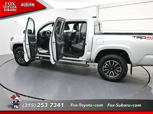 Used 2023 Toyota Tacoma TRD Sport w/ TRD Premium Sport Package AWD/4WD image 41