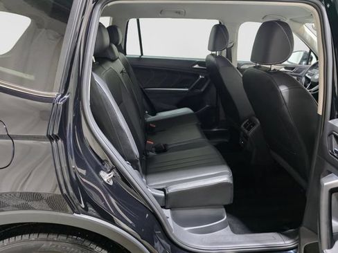 Certified 2023 Volkswagen Tiguan SE AWD/4WD image 32