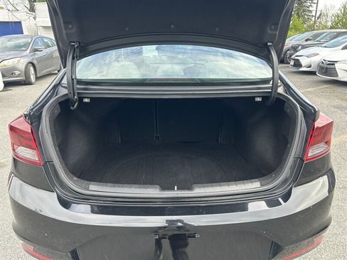 Used 2020 Hyundai Elantra SEL FWD image 8