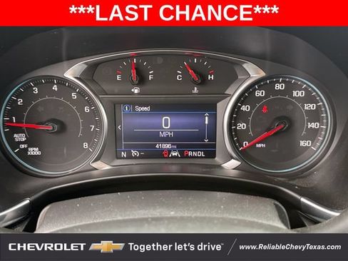 Used 2022 Chevrolet Equinox LT w/ LPO, Floor Liner Package FWD image 16