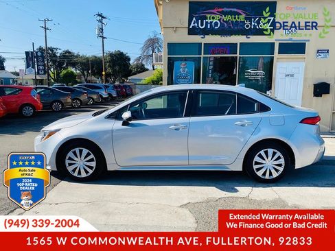 Used 2020 Toyota Corolla LE image 13