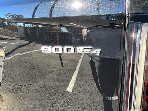 Used 2026 Cadillac Vistiq Sport image 30