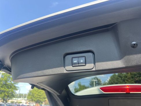 Used 2025 Nissan Rogue SV AWD/4WD image 20