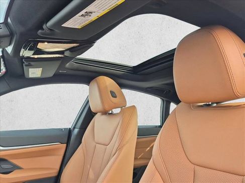 Used 2024 BMW i4 eDrive35 w/ Premium Package RWD image 16