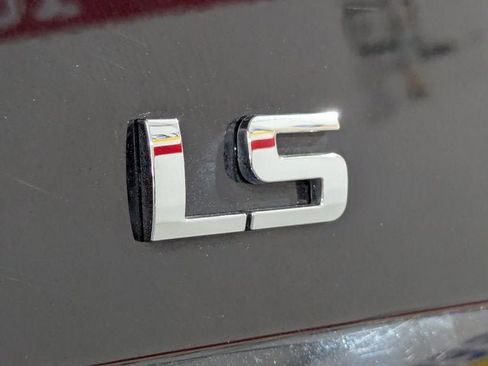 Used 2015 Chevrolet Tahoe LS image 60