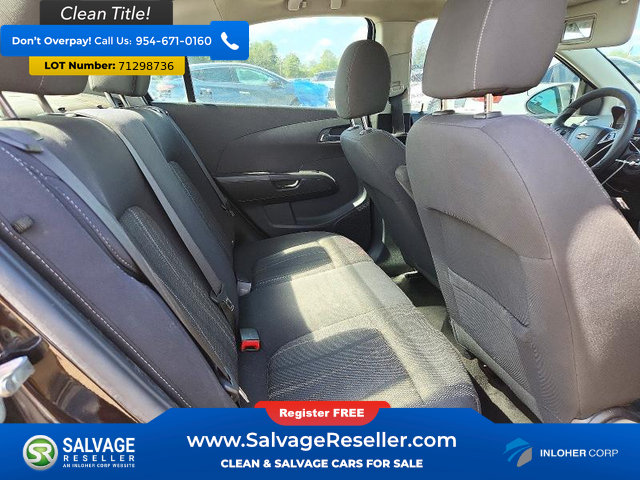Used 2014 Chevrolet Sonic LT w/ Wheels and Fog Lamp Package FWD image 13