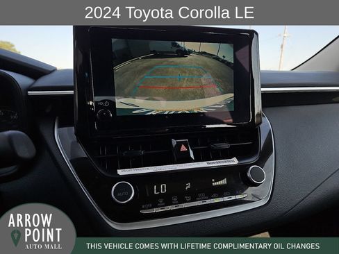 Used 2024 Toyota Corolla LE FWD image 24