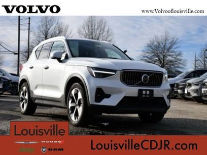 Used 2025 Volvo XC40 B5 Plus