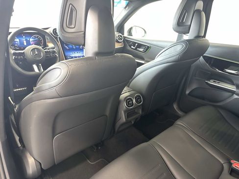 Certified 2025 Mercedes-Benz GLC 300 4MATIC image 12