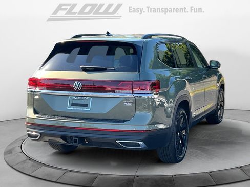 Certified 2026 Volkswagen Atlas SE w/ Panoramic Sunroof Package AWD/4WD image 9