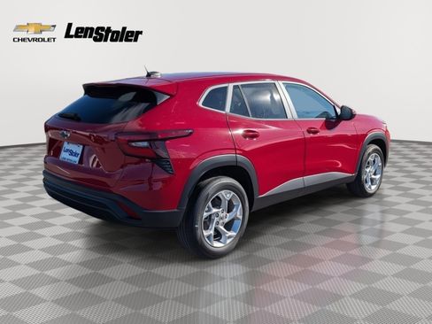 New 2026 Chevrolet Trax LS w/ LS Convenience Package image 3