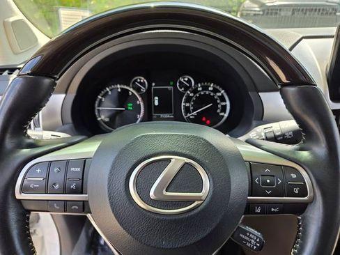 Used 2022 Lexus GX 460 Premium w/ Premium Package AWD/4WD image 25