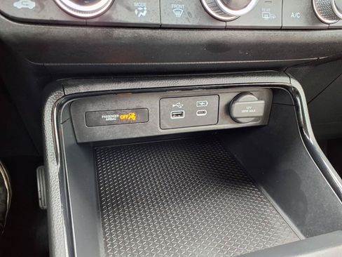 Used 2024 Honda CR-V EX image 9