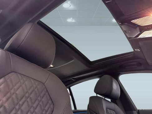 Certified 2023 BMW 530e w/ M Sport Package image 16