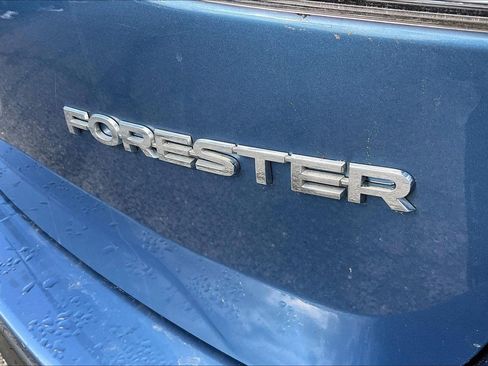 Certified 2021 Subaru Forester Premium image 9
