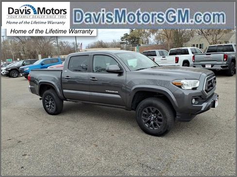 Used 2021 Toyota Tacoma 4x4 Double Cab image 1
