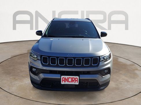 Certified 2023 Jeep Compass Latitude w/ Convenience Group AWD/4WD image 5