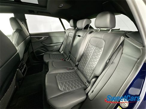 Used 2024 Audi RS Q8 image 13