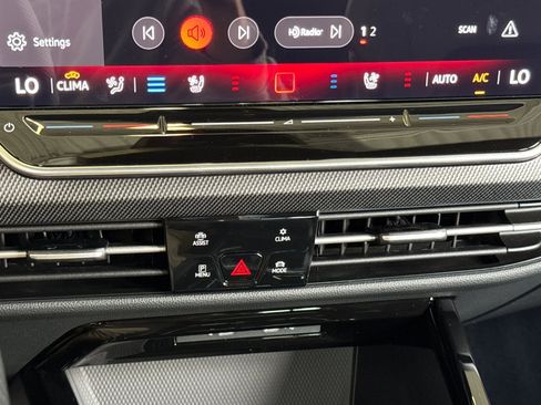 New 2025 Volkswagen GTI Autobahn image 21