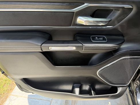 Used 2023 RAM 1500 Laramie AWD/4WD image 37