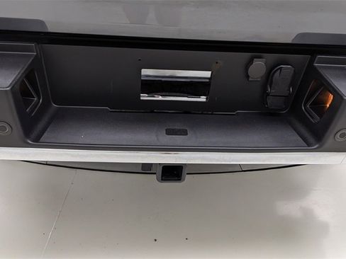 Certified 2024 Ford F150 XLT w/ Mobile Office Package image 6