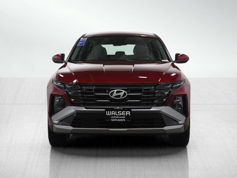 Certified 2025 Hyundai Tucson SE image 8