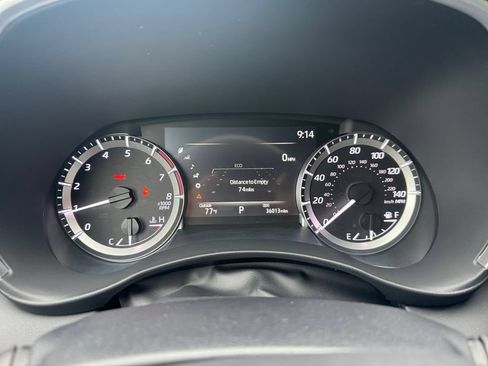 Used 2023 Toyota Highlander XSE AWD/4WD image 21