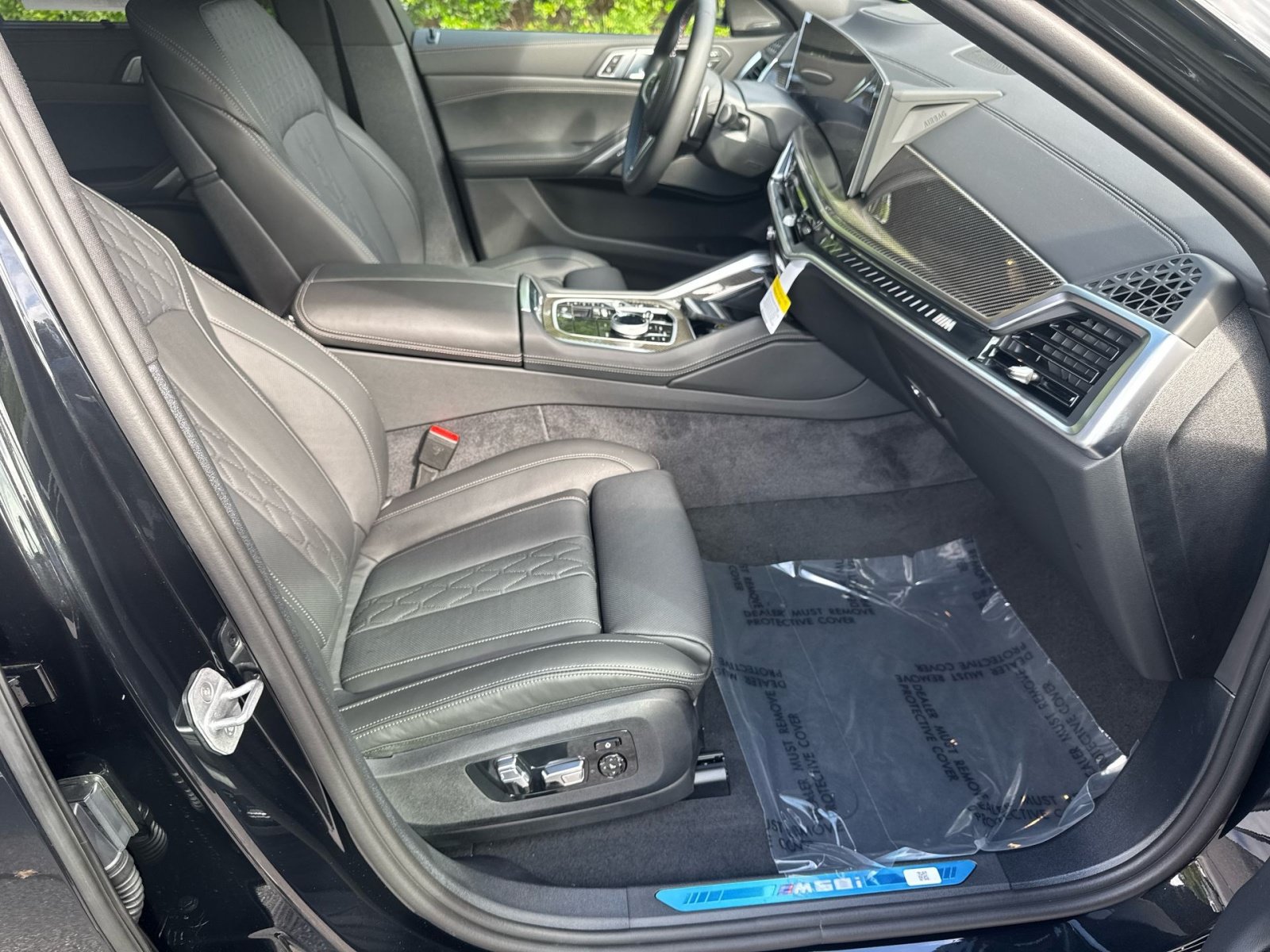 New 2027 BMW X6 M60i AWD/4WD image 33