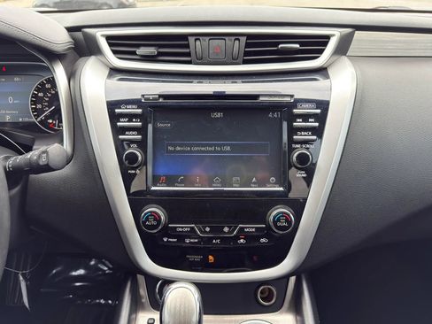 Used 2017 Nissan Murano SV AWD/4WD image 25
