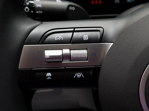 Certified 2025 Hyundai Tucson SEL image 30