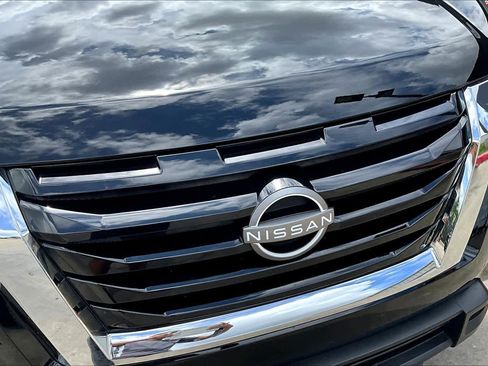 Used 2024 Nissan Pathfinder SV w/ Cargo Package image 28